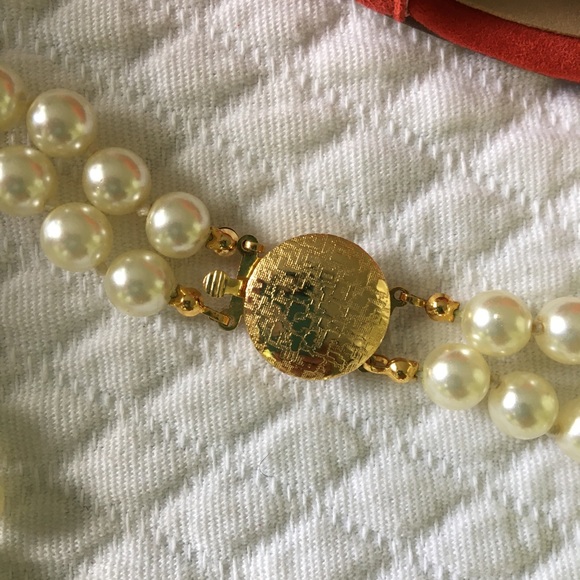 Statement Necklace - Picture 3 of 7